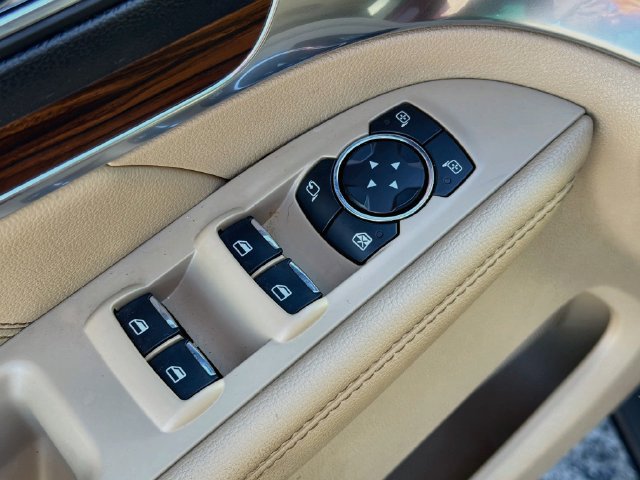 Certified 2017 Ford Explorer Limited FWD image 26