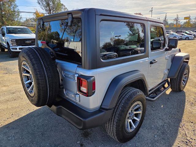 Used 2024 Jeep Wrangler Sport image 6