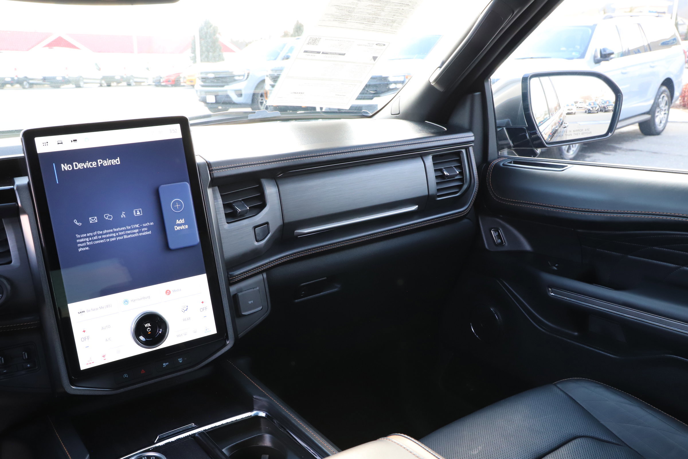 Certified 2023 Ford Expedition Platinum image 29