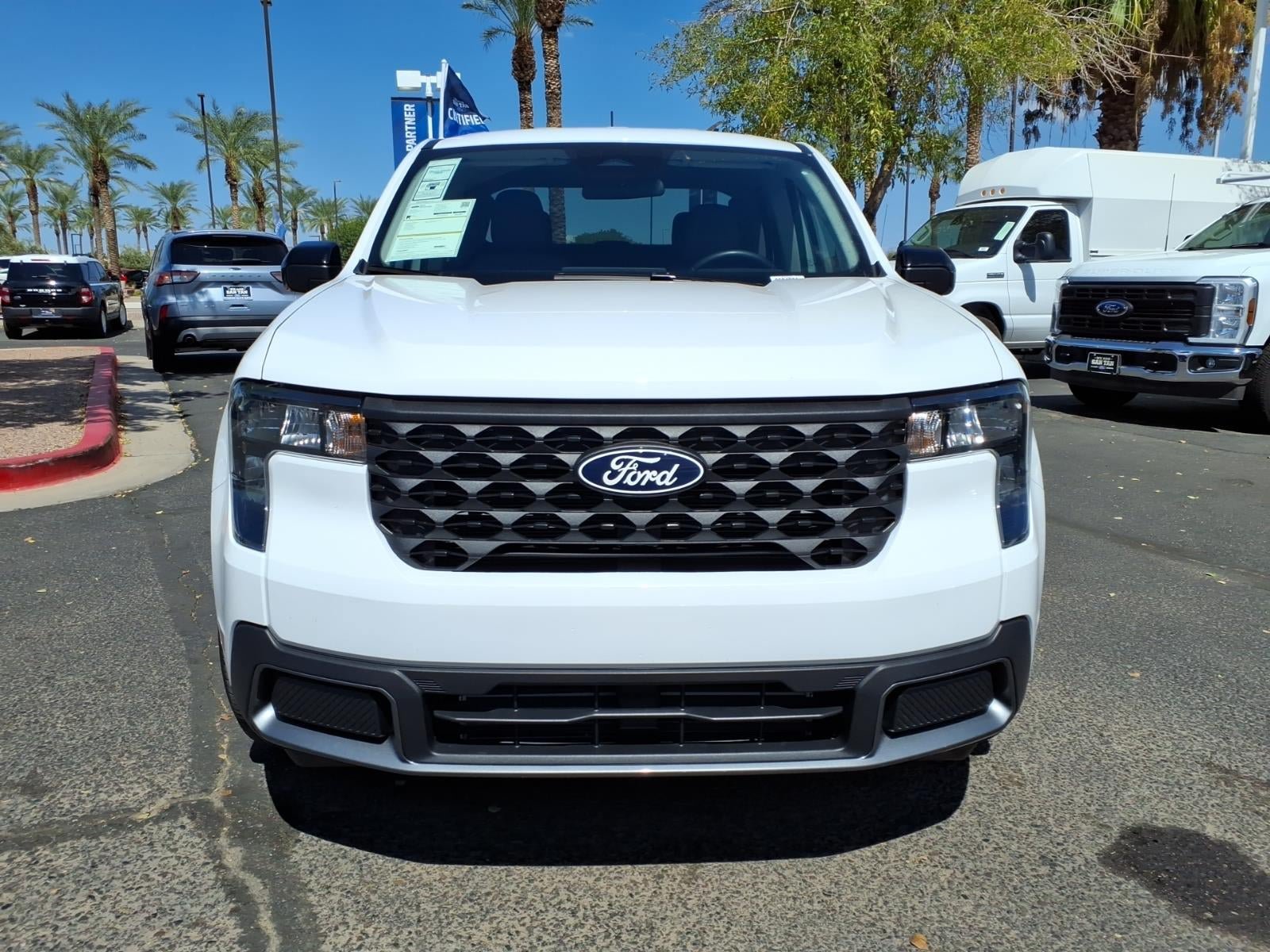 Certified 2025 Ford Maverick XLT w/ XLT Luxury Package AWD/4WD image 2