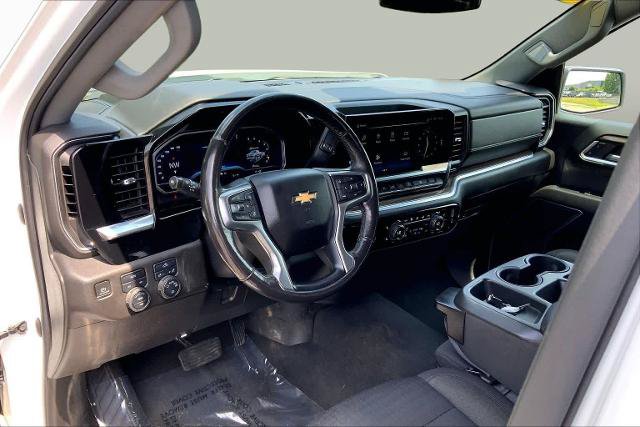 Used 2022 Chevrolet Silverado 1500 LT AWD/4WD image 18