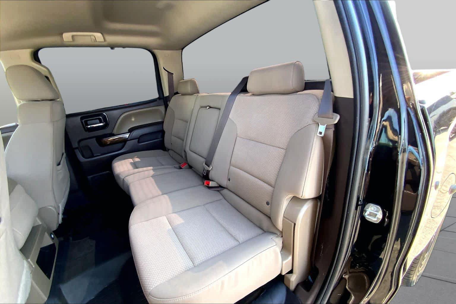 Used 2017 Chevrolet Silverado 1500 LT w/ Texas Edition RWD image 18