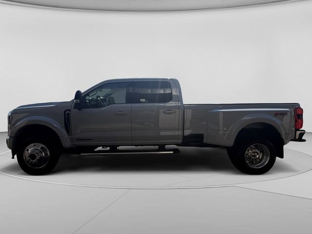 Certified 2025 Ford F450 Lariat w/ FX4 Off-Road Package AWD/4WD image 2