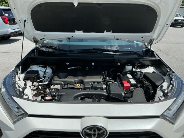 Used 2025 Toyota RAV4 XLE Premium w/ Weather Package AWD/4WD image 20
