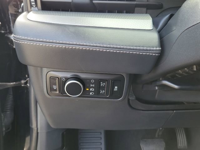 Certified 2023 Ford Mustang Mach-E Select w/ Comfort Package Lite image 27