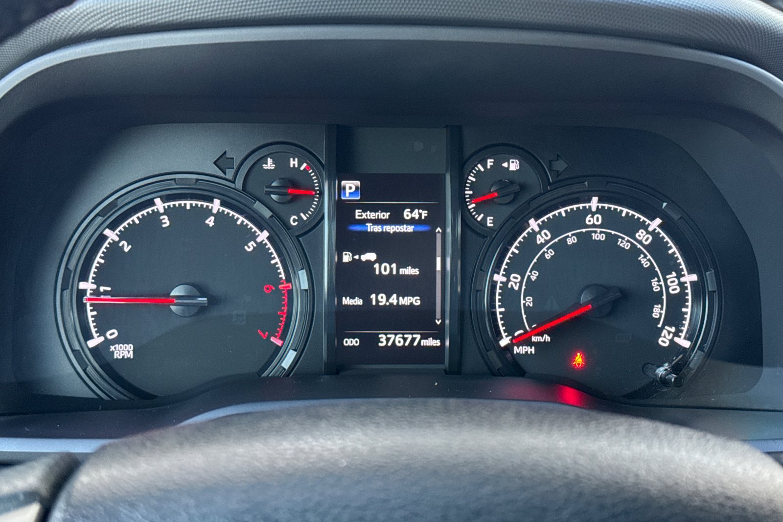 Used 2022 Toyota 4Runner SR5 Premium w/ Moonroof Package AWD/4WD image 27