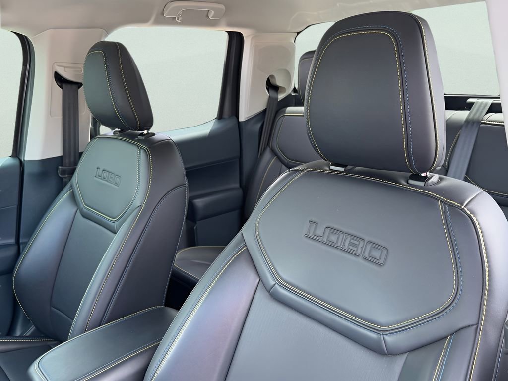 Certified 2025 Ford Maverick Lobo AWD/4WD image 19