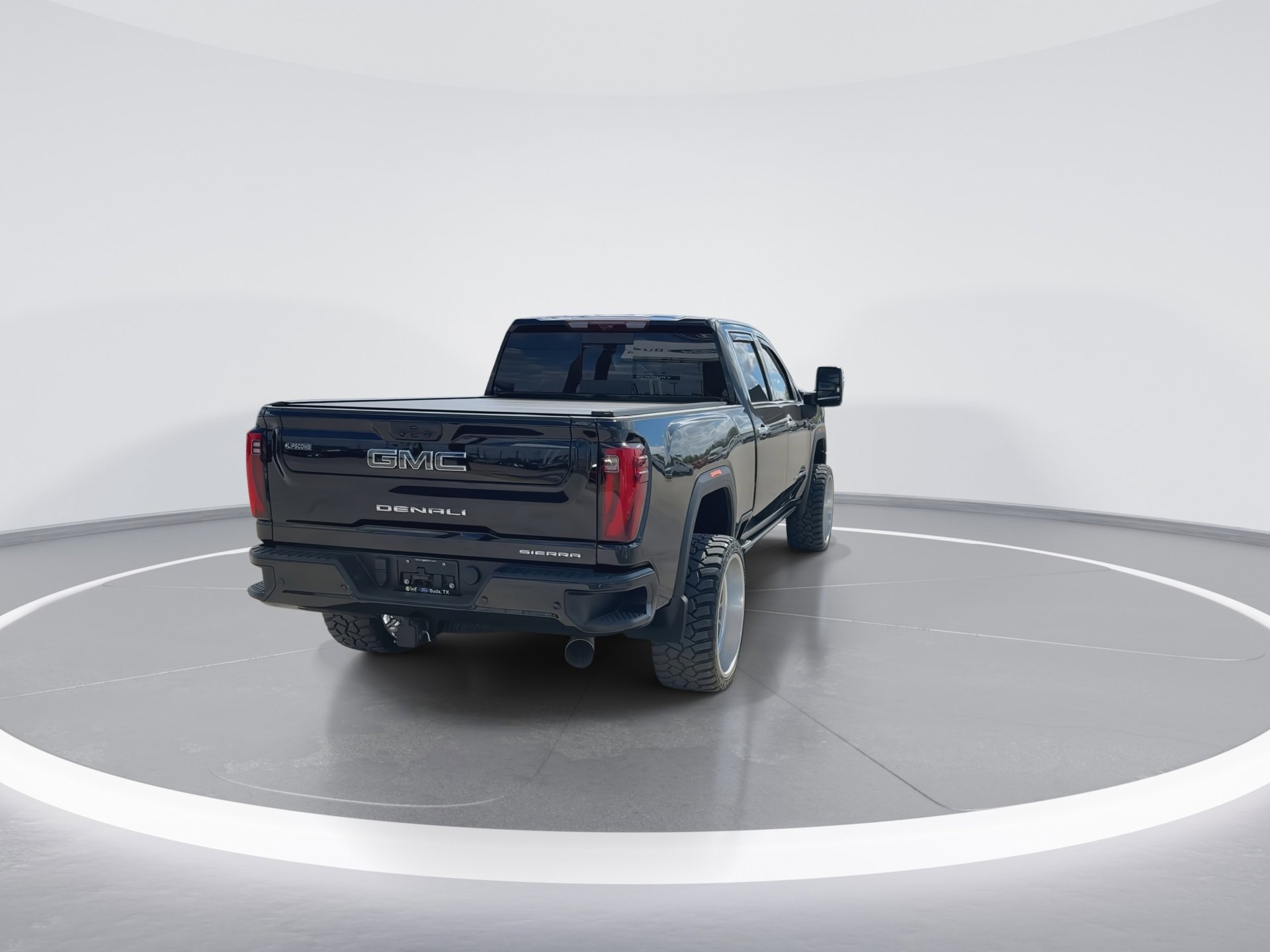 Used 2024 GMC Sierra 2500 Denali Ultimate w/ Max Trailering Package image 9