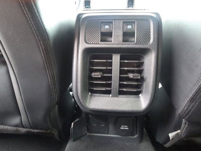 Certified 2025 Ford Bronco Outer Banks w/ Sasquatch Package AWD/4WD image 18