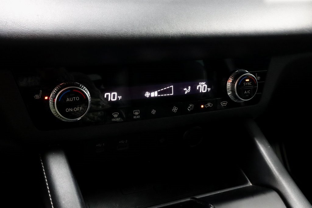 Used 2022 Mitsubishi Outlander SE image 28