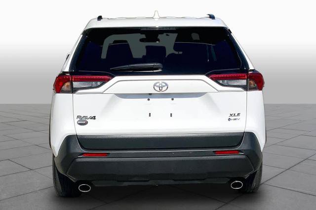 Used 2025 Toyota RAV4 XLE AWD/4WD image 5