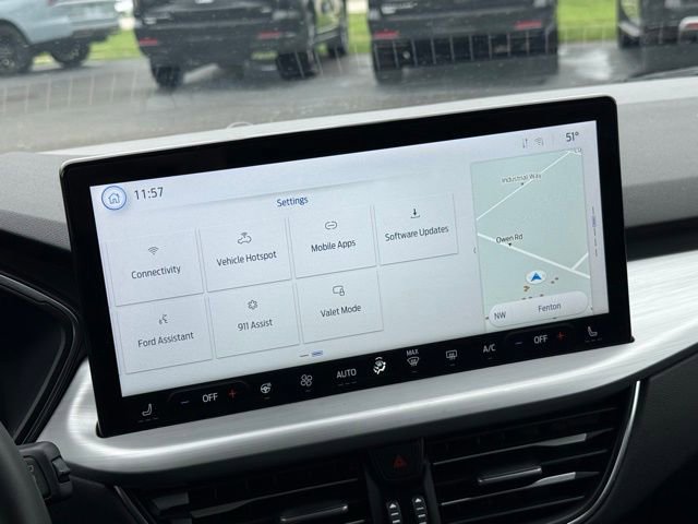 Certified 2023 Ford Escape Platinum AWD/4WD image 27