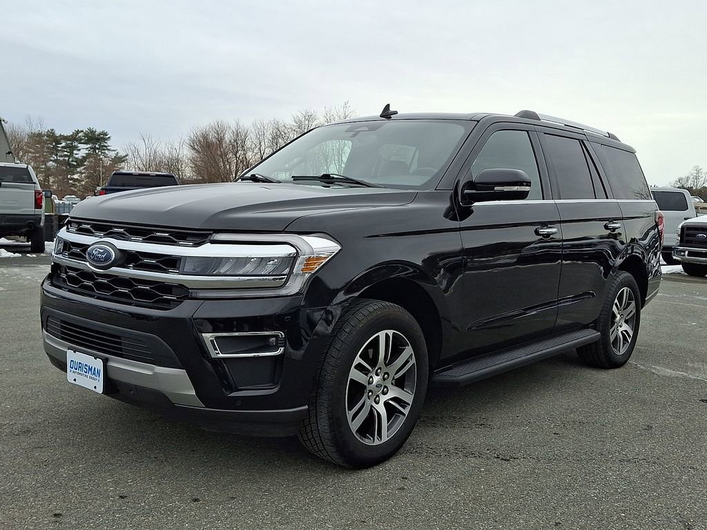 Certified 2024 Ford Expedition Limited image 3