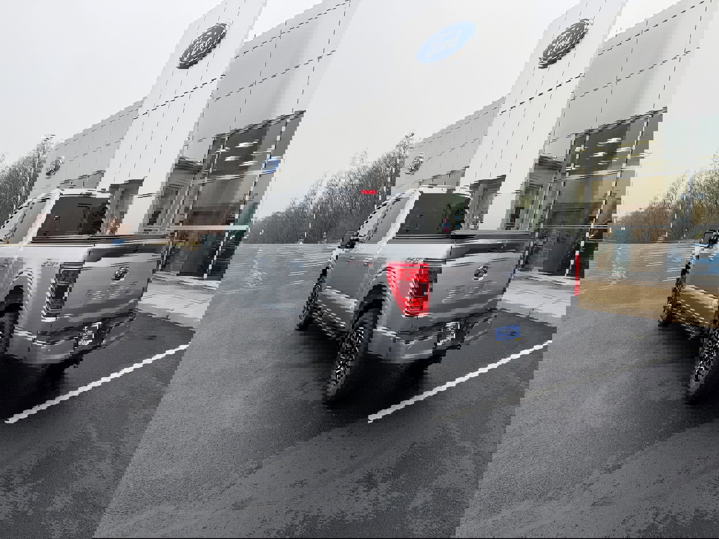 Certified 2023 Ford F150 XLT w/ Equipment Group 302A High image 5