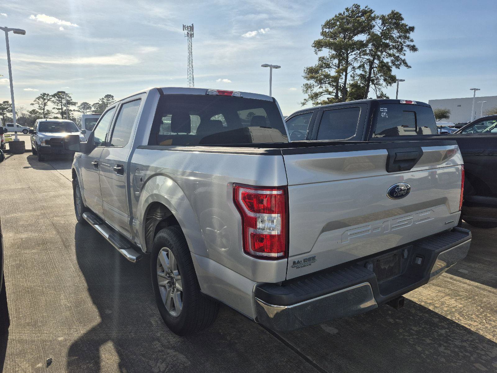 Certified 2019 Ford F150 XLT image 4