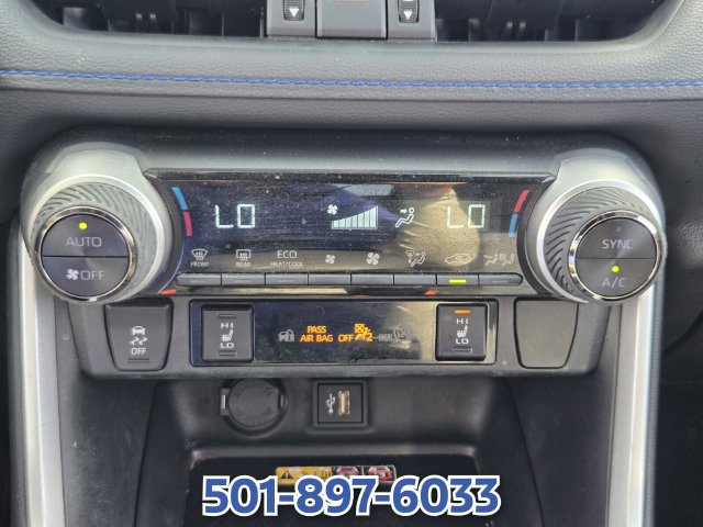 Used 2025 Toyota RAV4 XSE w/ Advanced Technology Package AWD/4WD image 26