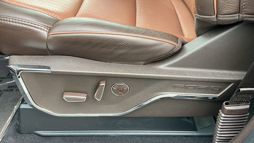 Certified 2025 Ford F150 King Ranch image 18