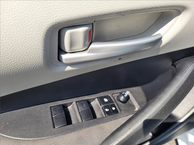 Used 2021 Toyota Corolla LE FWD image 10