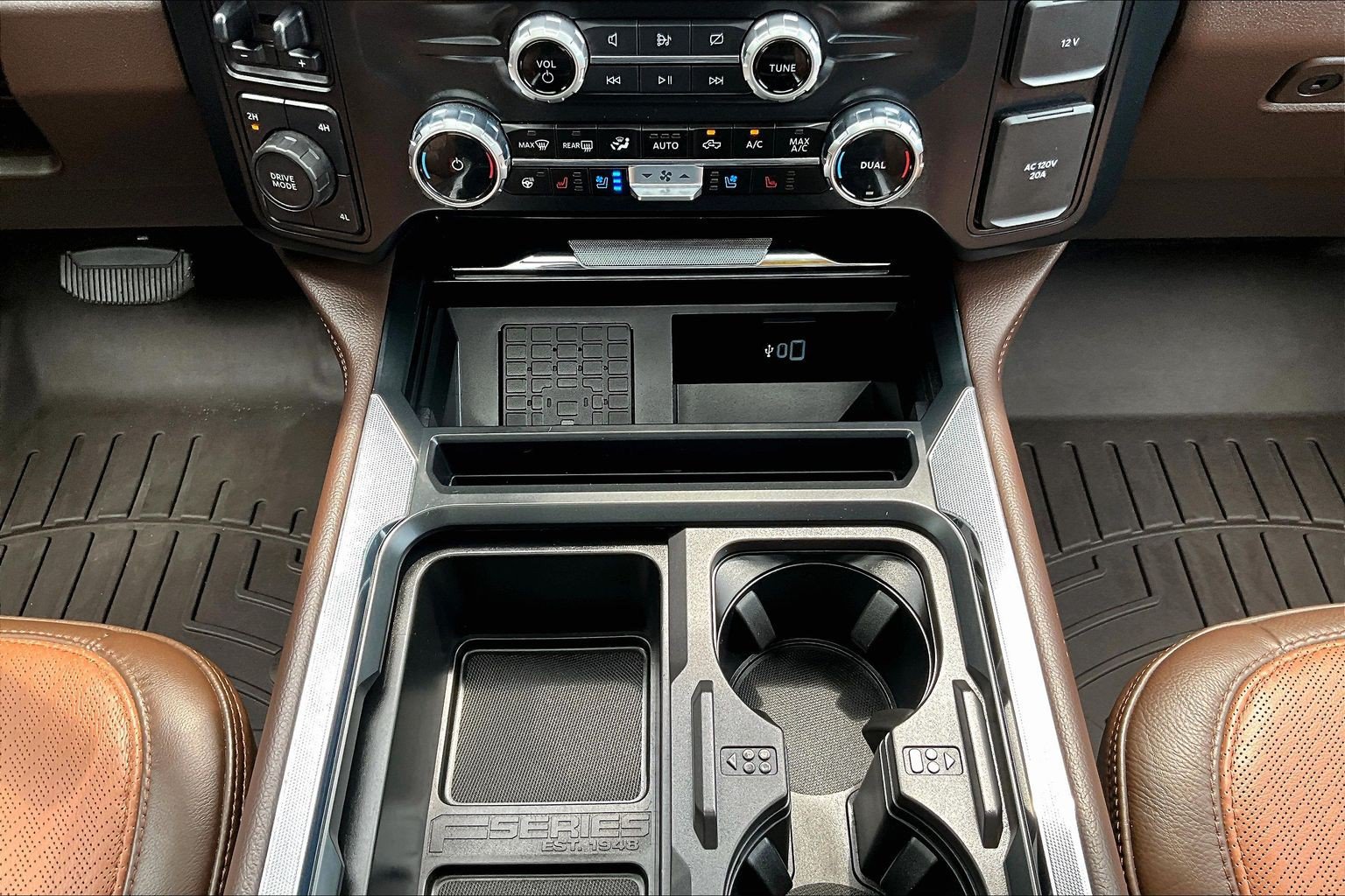 Certified 2023 Ford F450 King Ranch w/ FX4 Off-Road Package AWD/4WD image 24