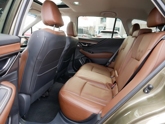 Used 2020 Subaru Outback Touring w/ Popular Package #2 image 16