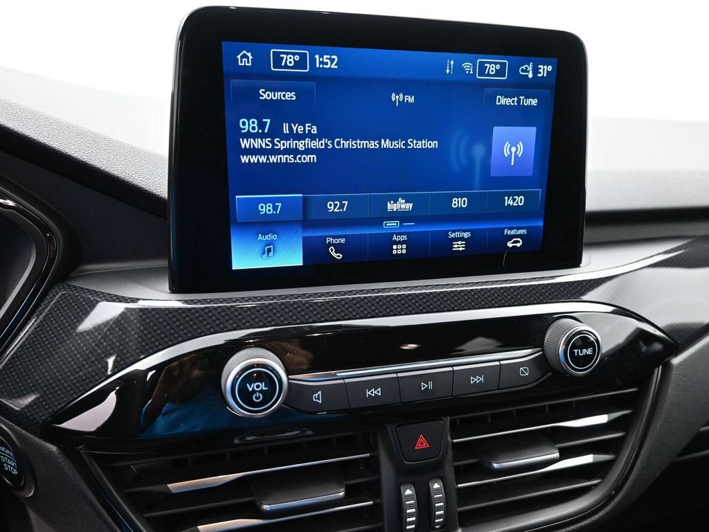 Certified 2025 Ford Escape ST-Line AWD/4WD image 11