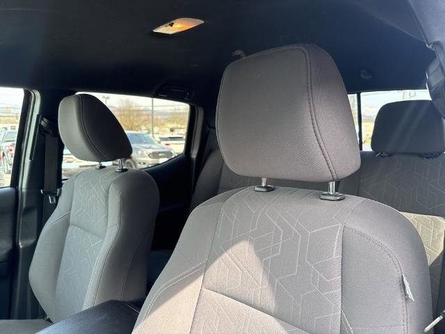 Used 2019 Toyota Tacoma TRD Sport w/ Technology Package AWD/4WD image 23