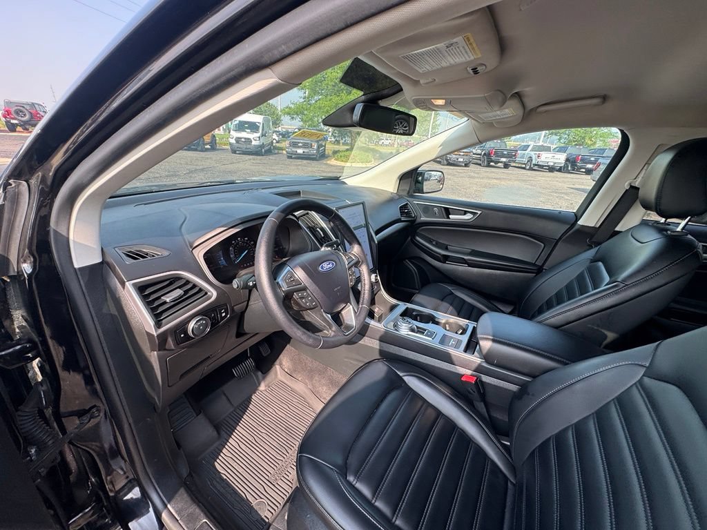 Certified 2024 Ford Edge SEL w/ Convenience Package AWD/4WD image 8