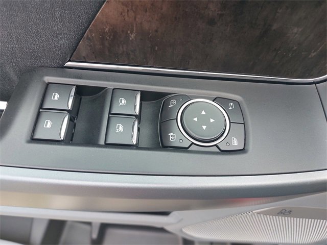 Certified 2021 Ford F150 Lariat w/ Equipment Group 501A Mid image 27