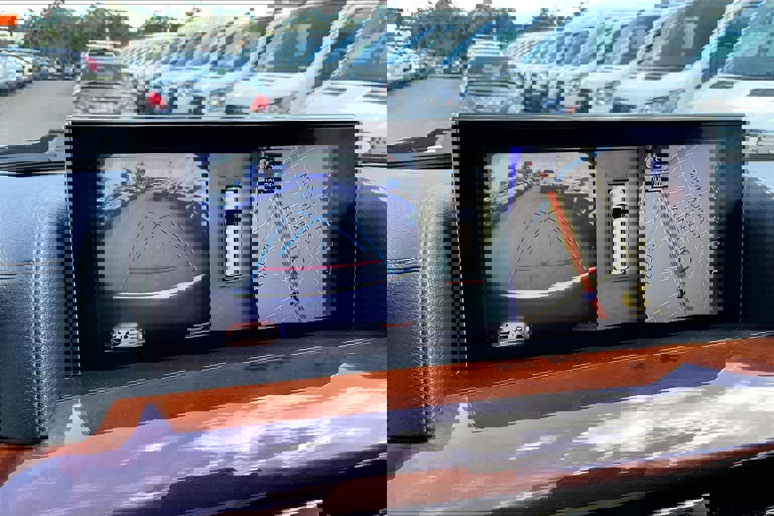 Used 2019 Lexus LX 570 4WD image 26