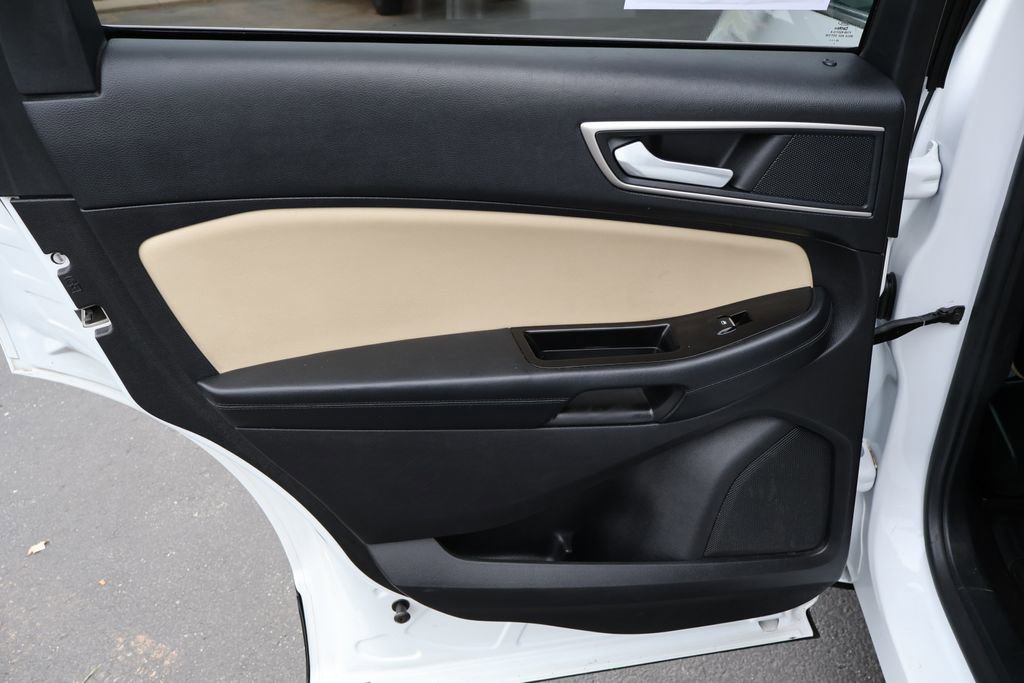 Certified 2020 Ford Edge SEL w/ Convenience Package image 24