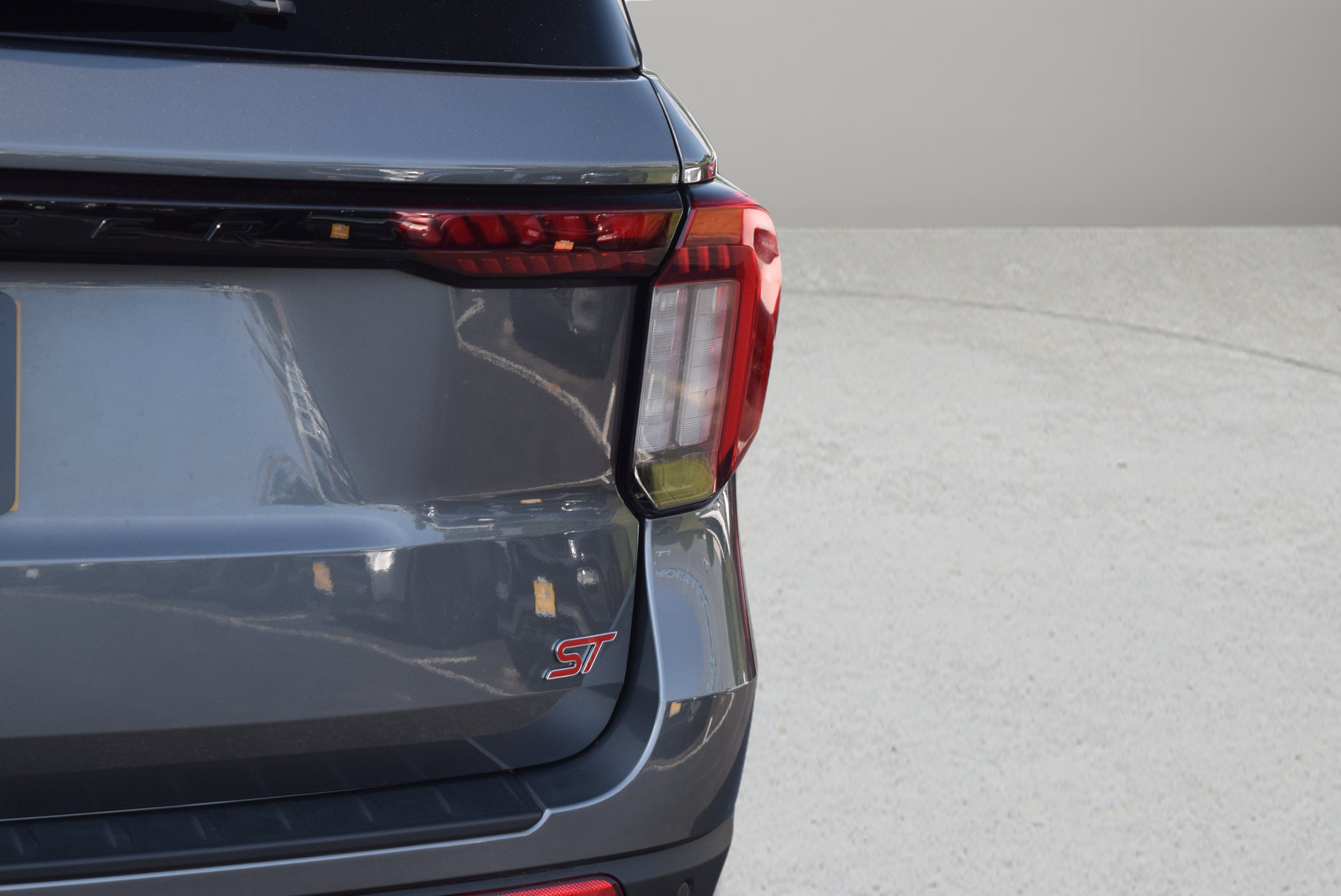 Certified 2025 Ford Explorer ST w/ Sun And Sound Package AWD/4WD image 6