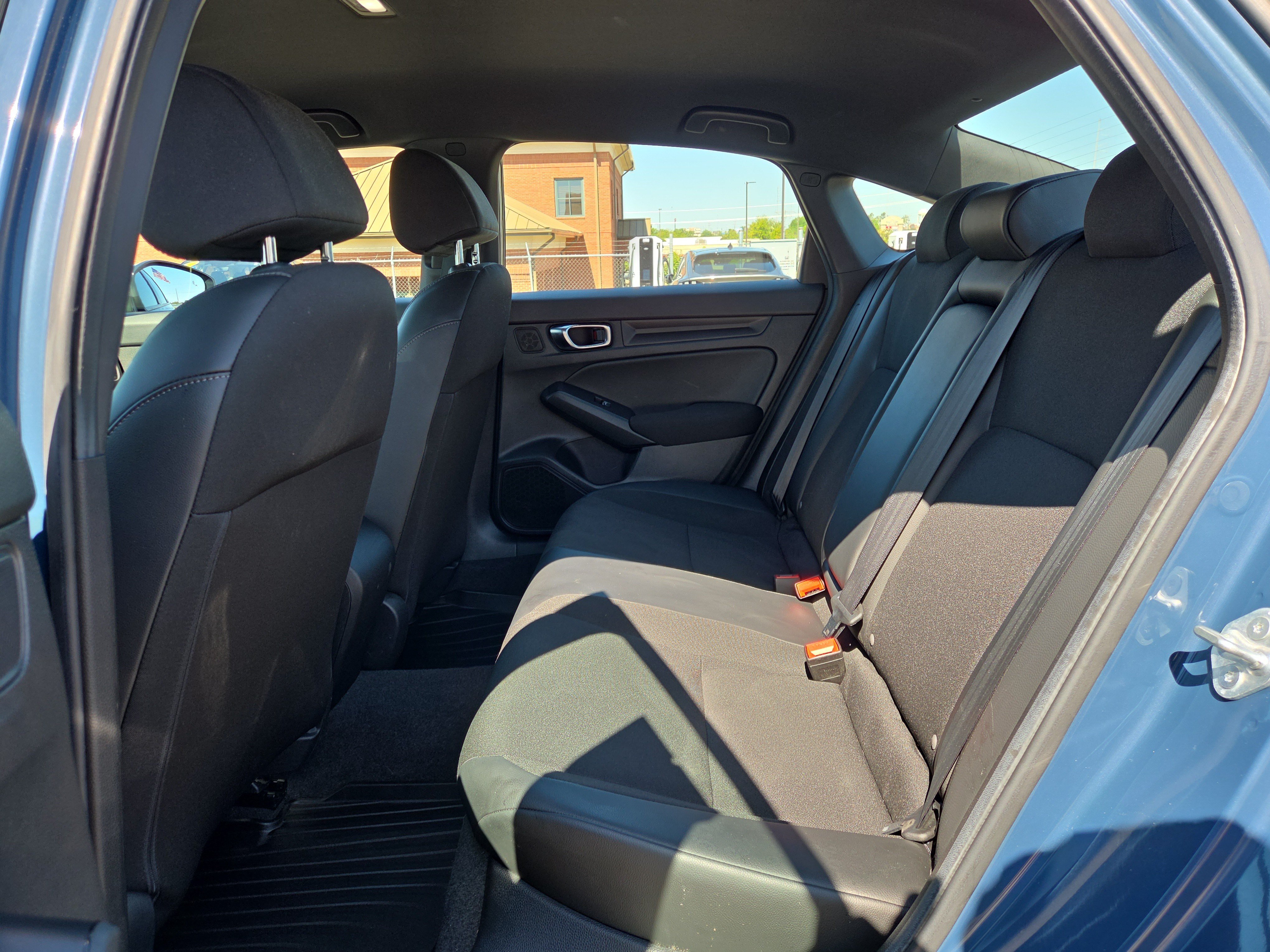 Used 2025 Honda Civic Sport image 11