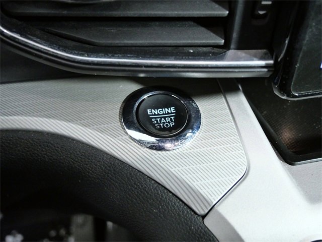 Certified 2023 Ford Explorer XLT w/ Equipment Group 202A image 22