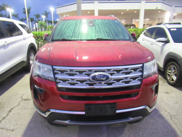 Certified 2018 Ford Explorer Limited w/ Equipment Group 301A FWD image 2