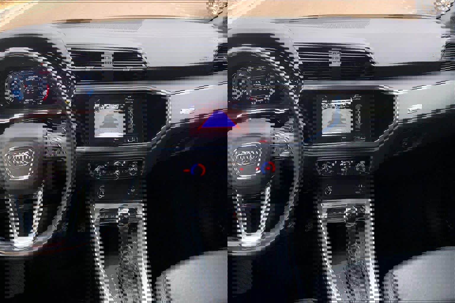 Used 2022 Audi Q3 2.0T Premium w/ Convenience Package image 6