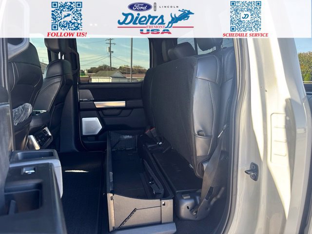 Certified 2025 Ford F350 Platinum w/ FX4 Off-Road Package AWD/4WD image 17