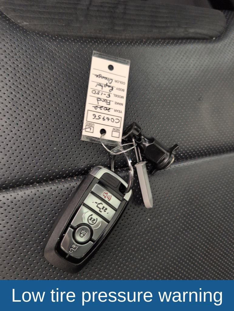 Certified 2022 Ford F150 Raptor w/ Equipment Group 801A High image 48