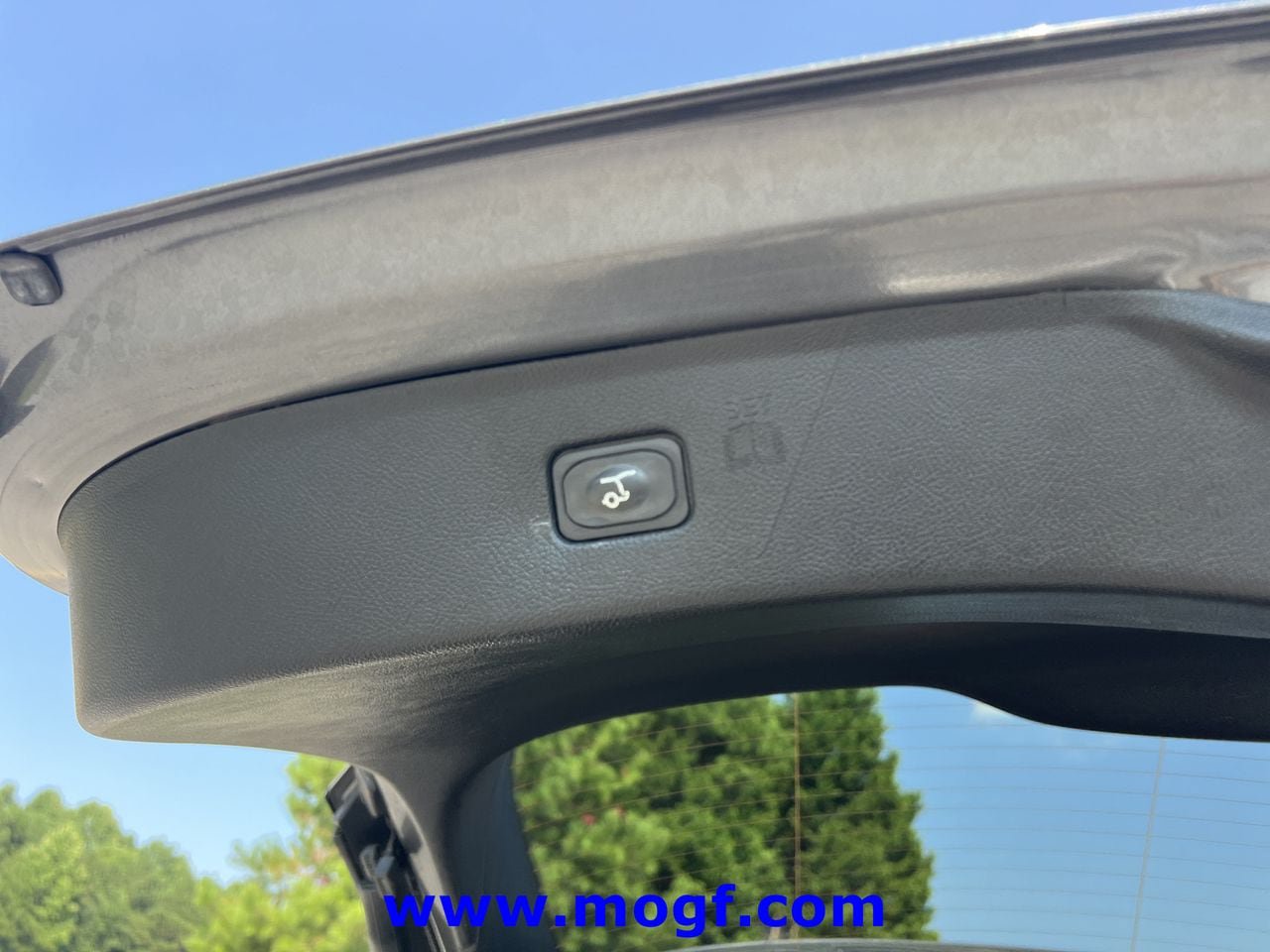 Certified 2024 Ford Edge Titanium AWD/4WD image 24