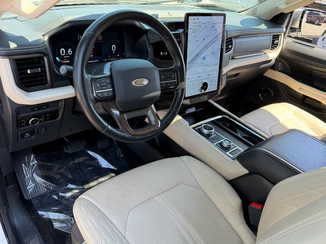 Certified 2023 Ford Expedition Platinum AWD/4WD image 9