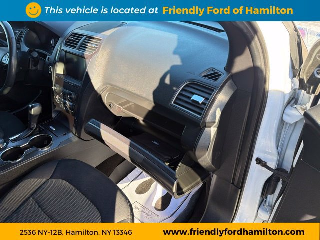 Certified 2019 Ford Explorer XLT w/ Equipment Group 201A AWD/4WD image 35