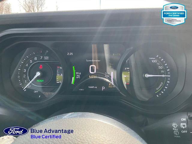 Used 2025 Jeep Wrangler Unlimited Sahara AWD/4WD image 10