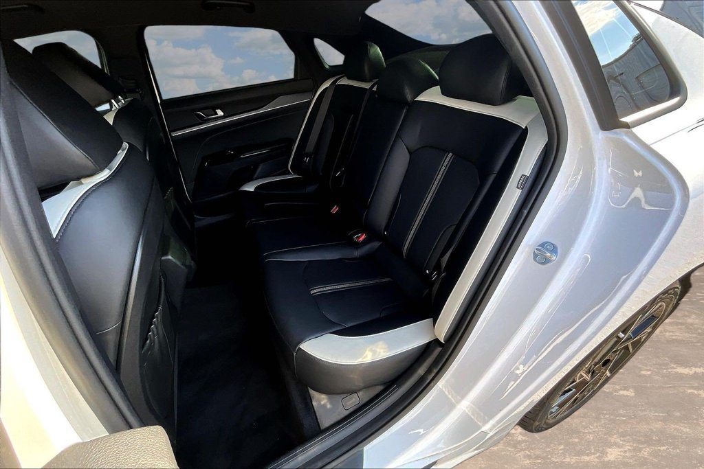 Used 2025 Kia K5 GT-Line FWD image 24