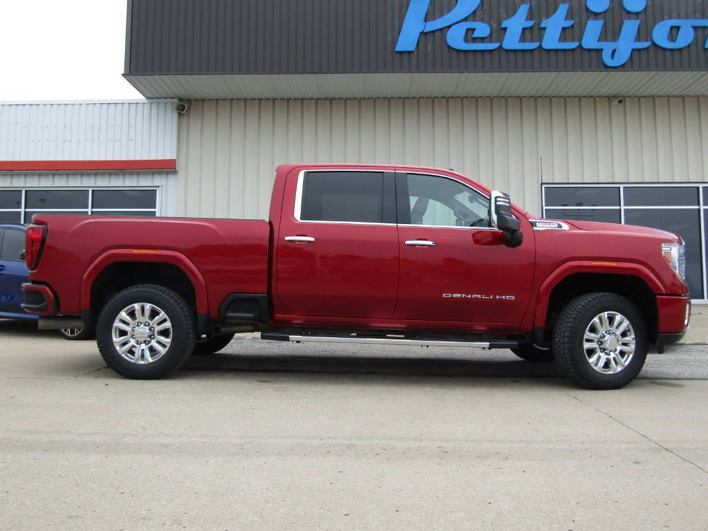 Used 2023 GMC Sierra 2500 Denali w/ Denali Ultimate Package AWD/4WD image 2