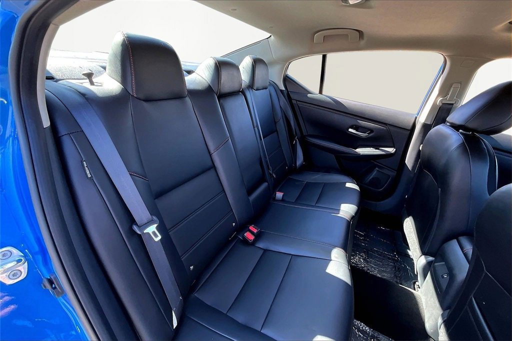 Used 2024 Nissan Sentra SR w/ SR Premium Package image 27