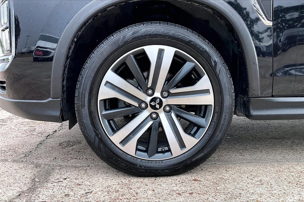 Used 2022 Mitsubishi Outlander Sport SE image 35