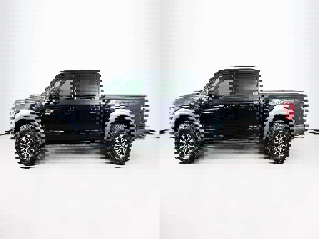Certified 2019 Ford F150 Raptor w/ Equipment Group 802A Luxury image 2
