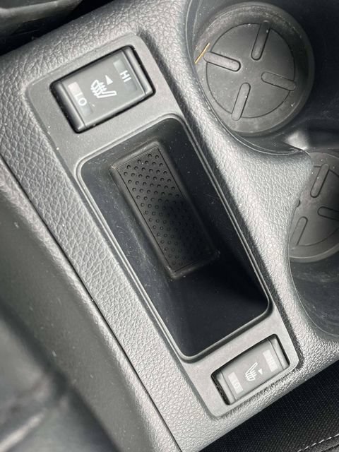 Used 2020 Nissan Rogue SV FWD image 14