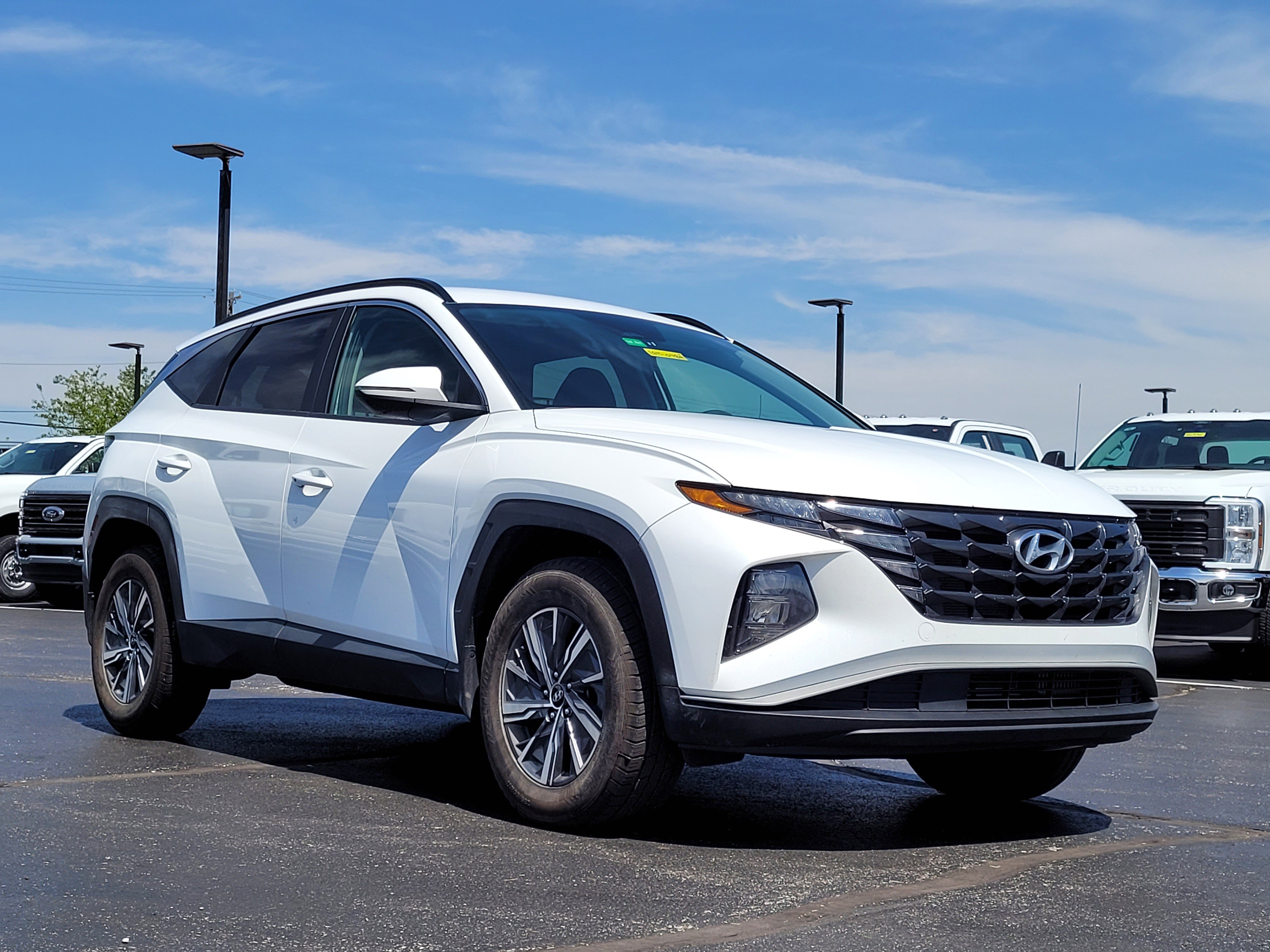 Used 2022 Hyundai Tucson Blue AWD/4WD image 1