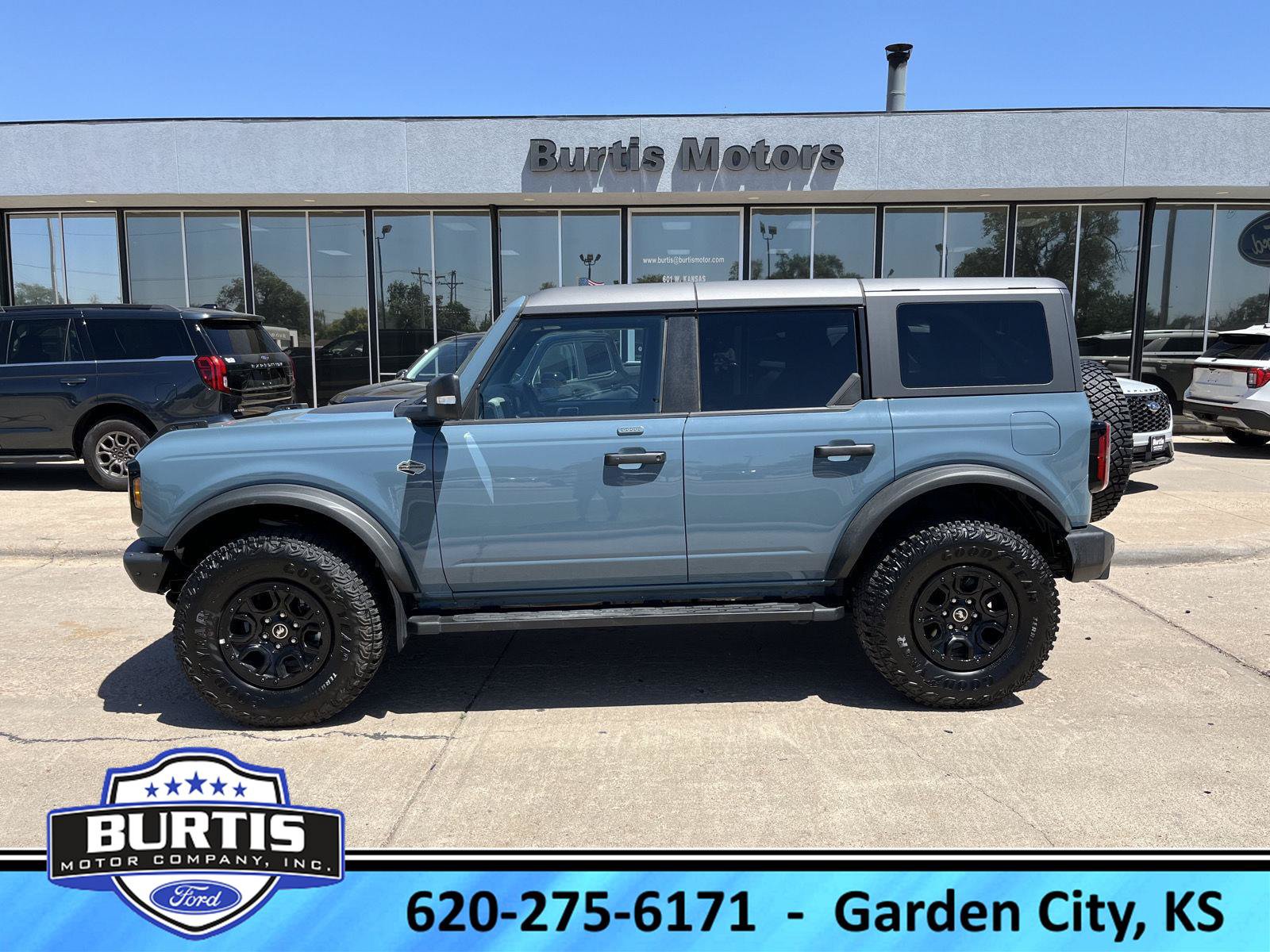 Certified 2022 Ford Bronco Wildtrak AWD/4WD image 1