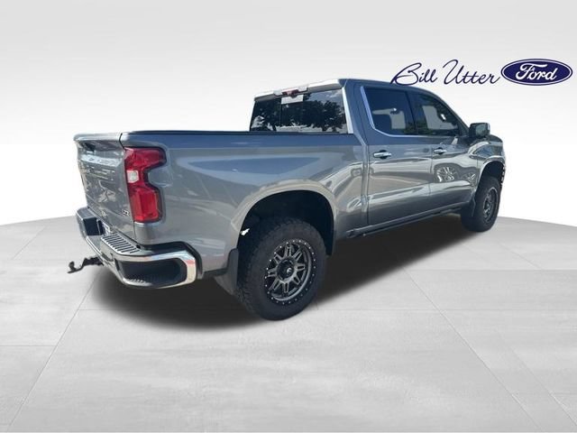 Used 2020 Chevrolet Silverado 1500 LTZ w/ LTZ Plus Package AWD/4WD image 5